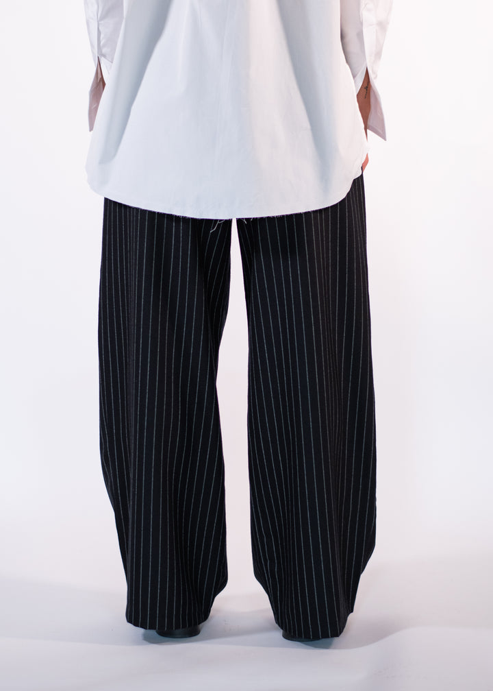 Pantalon tailleur large